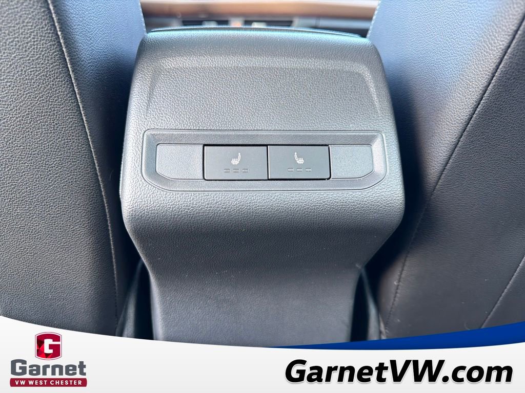 Used 2025 Volkswagen Jetta SEL image 33