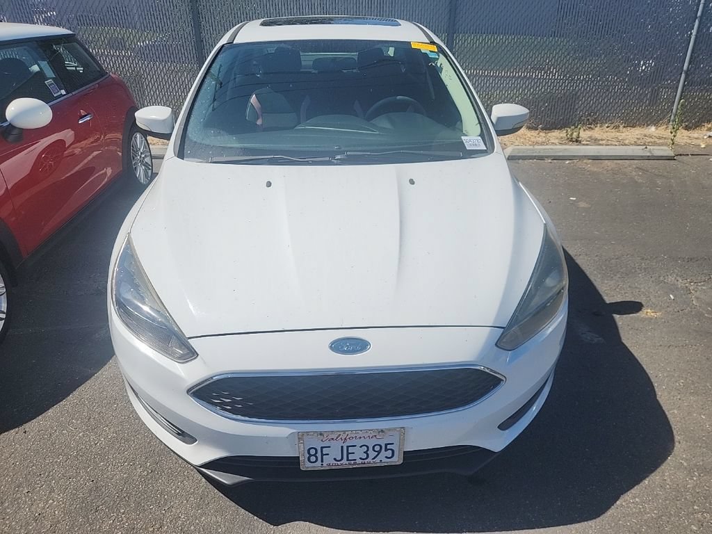 Used 2018 Ford Focus SEL FWD image 2