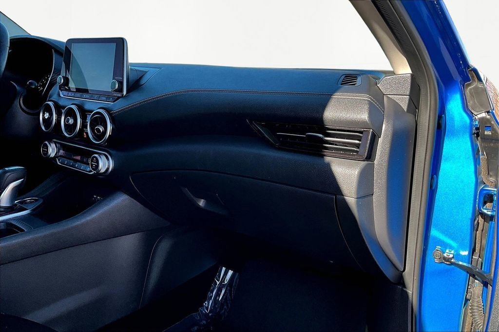 Used 2020 Nissan Sentra SV w/ Trunk Package image 16