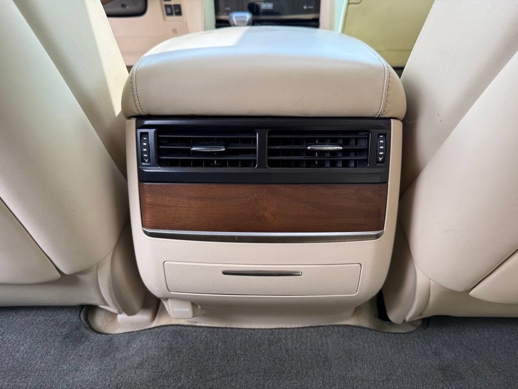Used 2017 Lexus LX 570 4WD w/ Luxury Package image 14