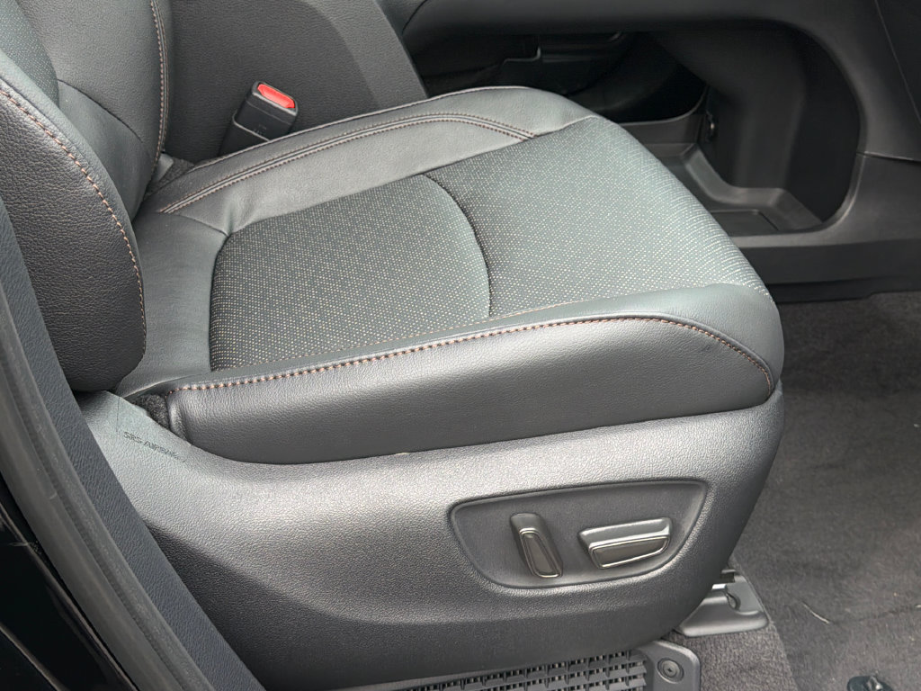 New 2026 Toyota Sienna Platinum AWD/4WD image 14