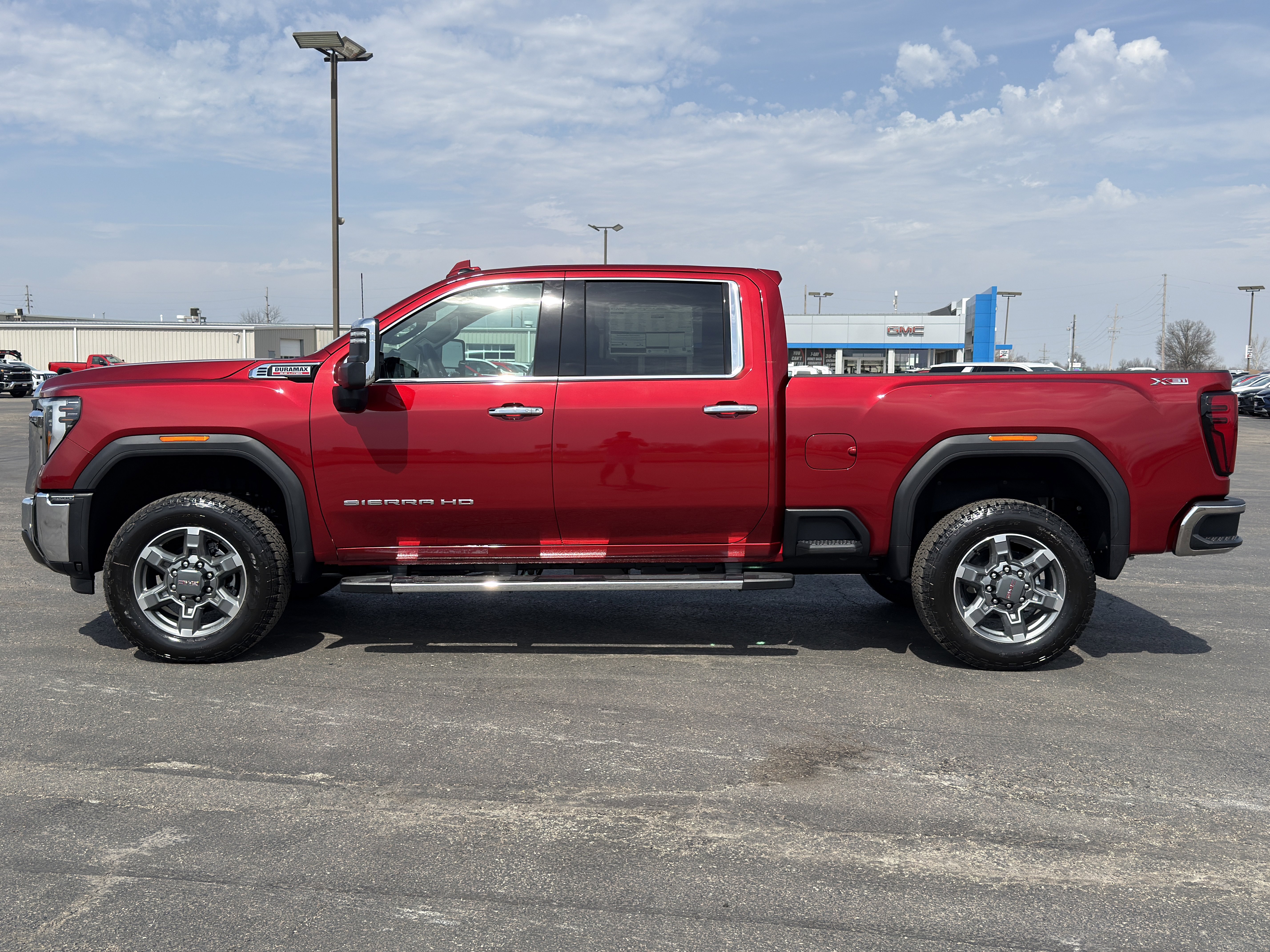 New 2026 GMC Sierra 2500 SLT image 7