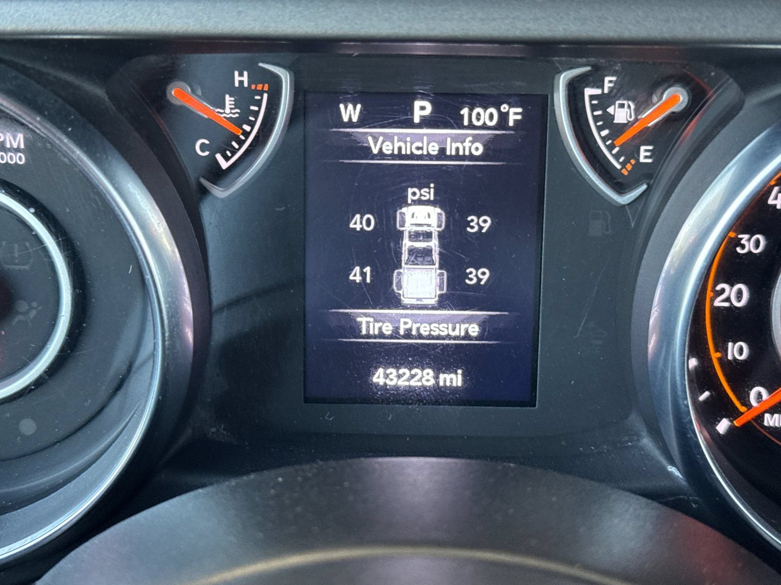 Used 2022 Jeep Gladiator Sport AWD/4WD image 32