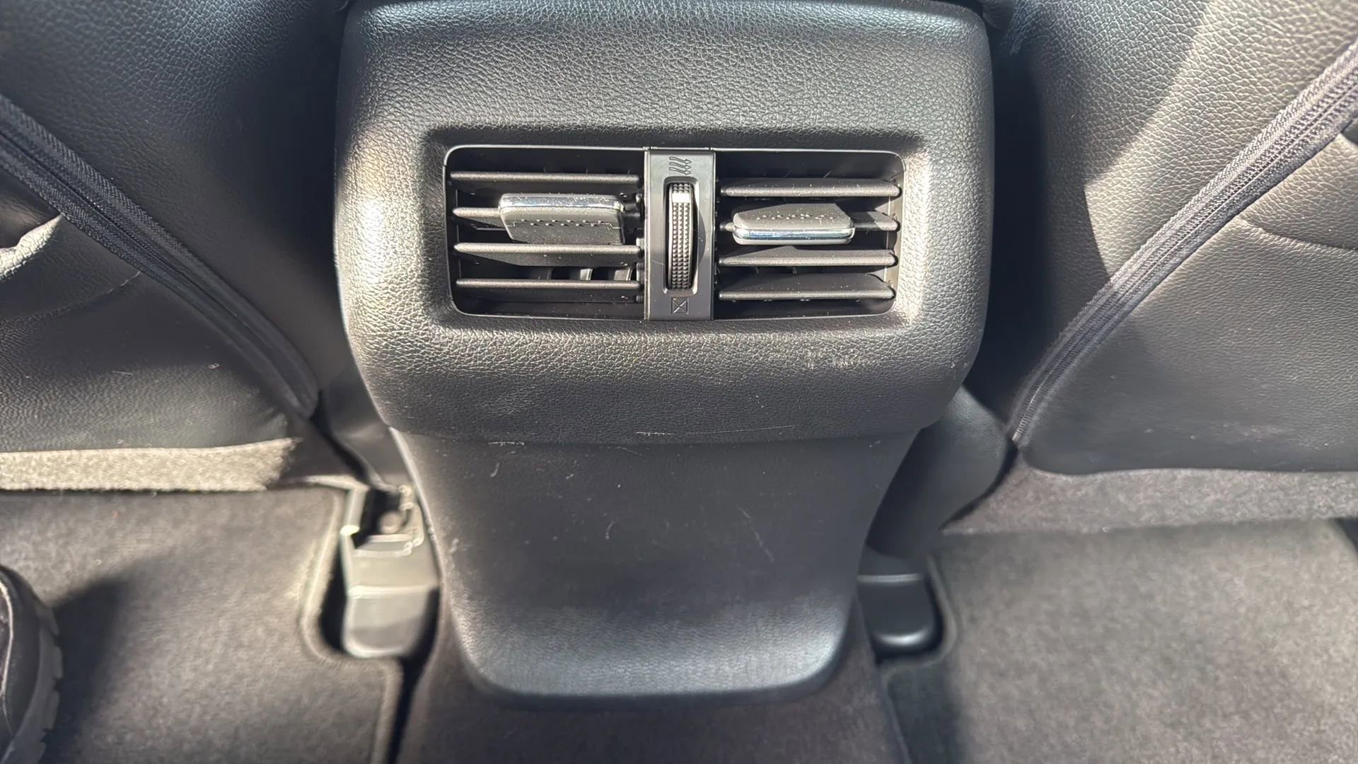 Used 2017 Honda Accord EX-L image 28