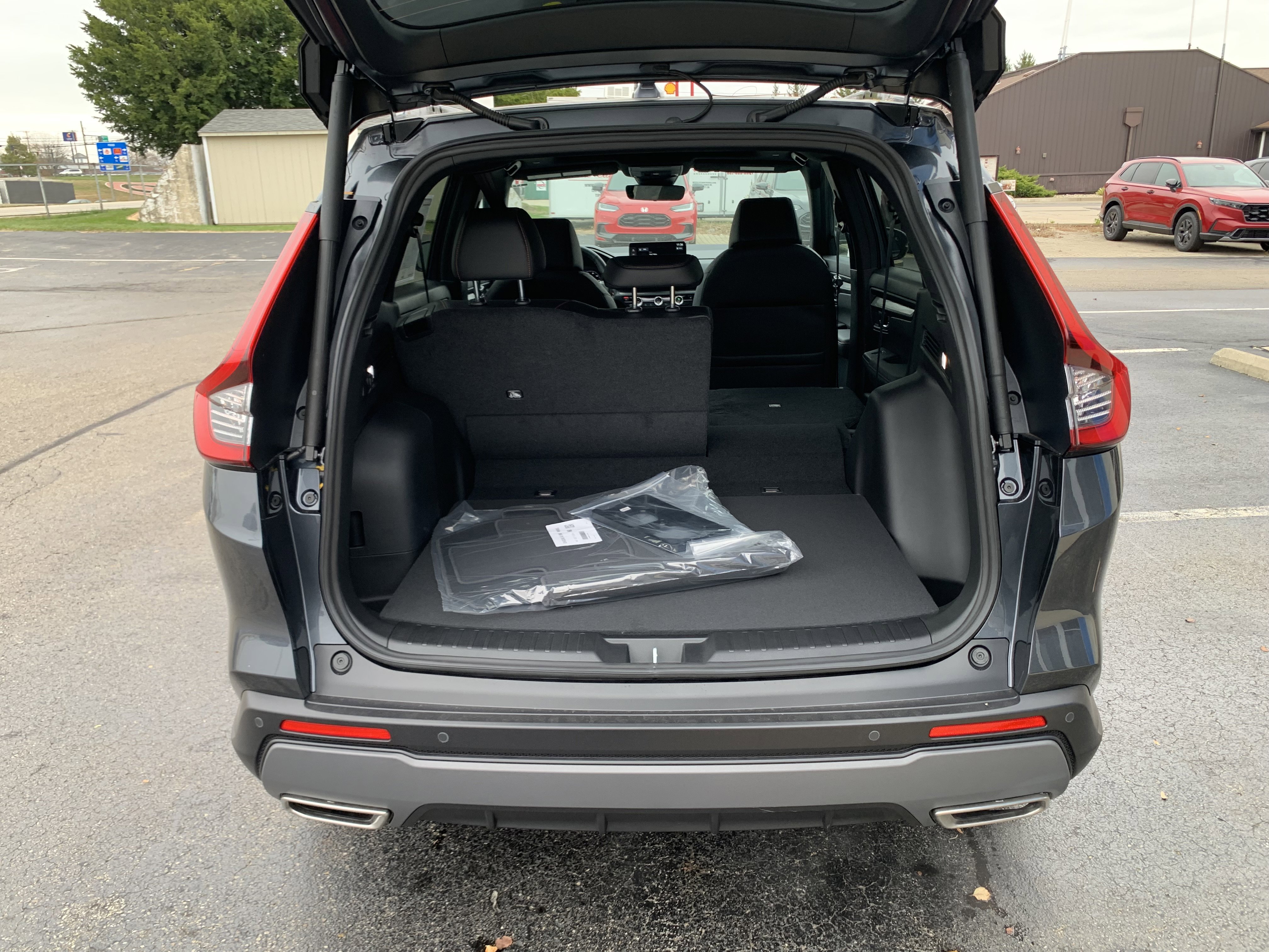 Used 2026 Honda CR-V Sport-L image 17