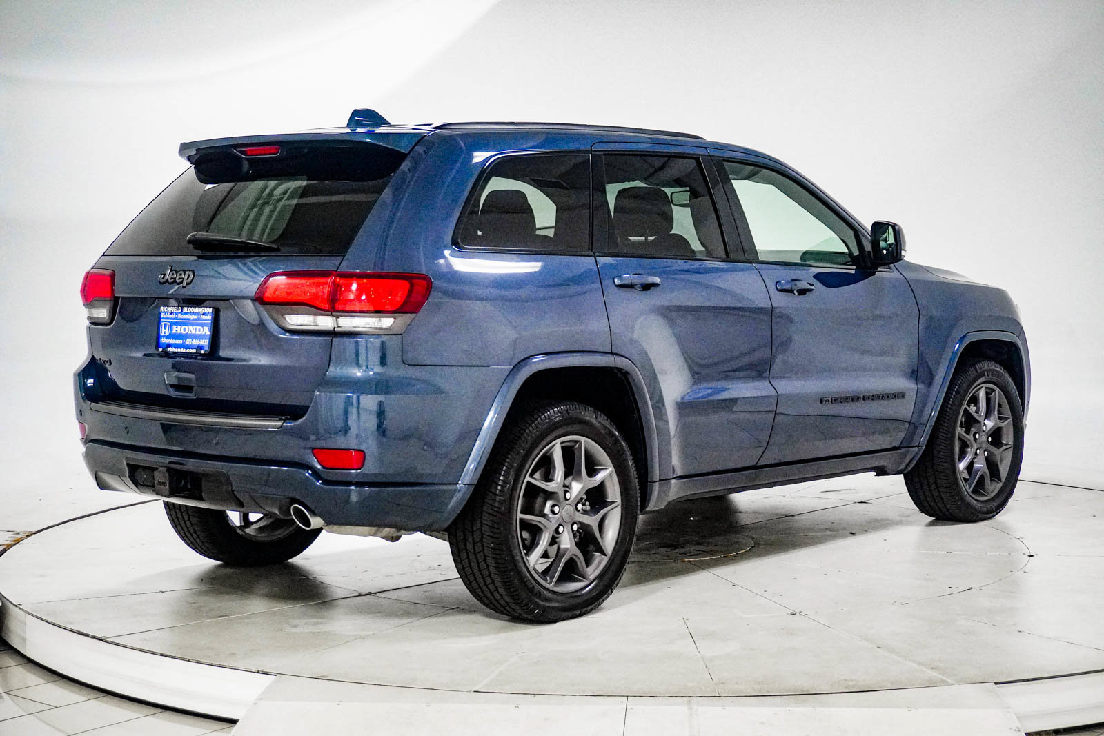 Used 2021 Jeep Grand Cherokee Limited w/ Quick Order Package 28K 80th AWD/4WD image 10