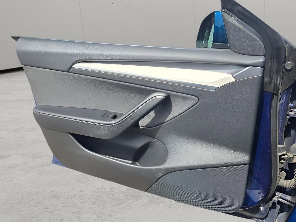 Used 2022 Tesla Model 3 Long Range image 26