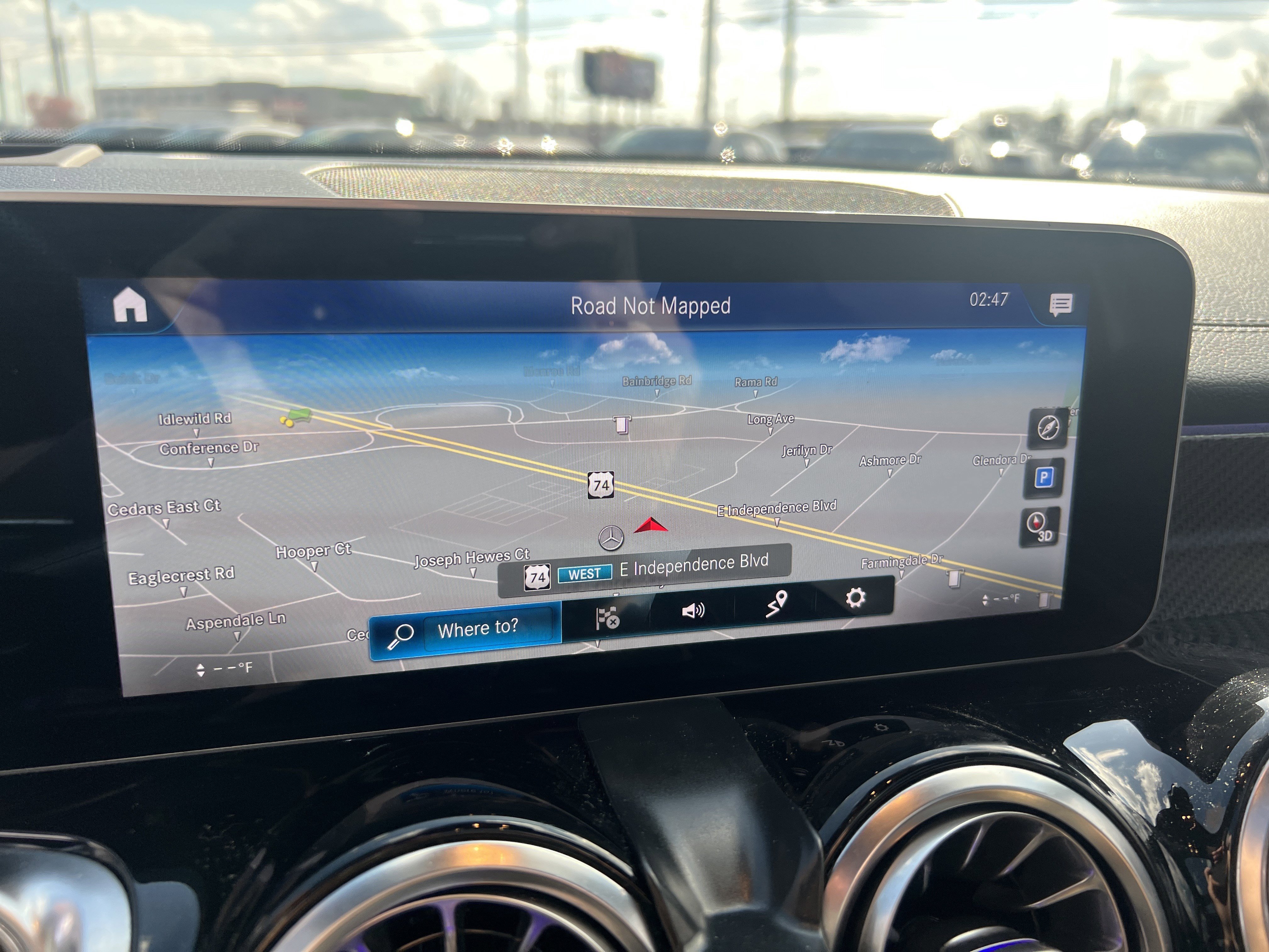 Certified 2021 Mercedes-Benz GLB 35 AMG 4MATIC image 24