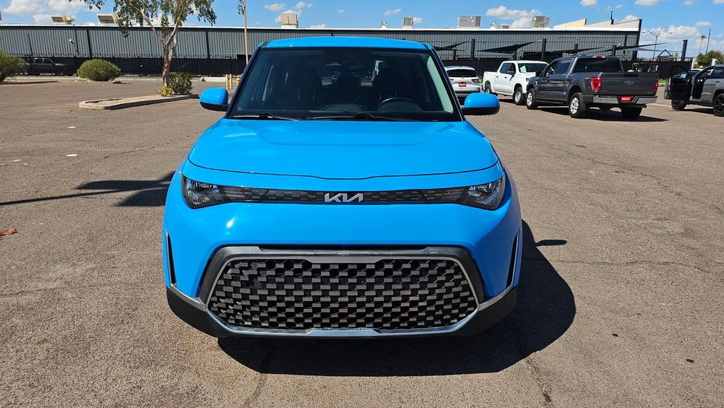 Used 2024 Kia Soul EX FWD image 3
