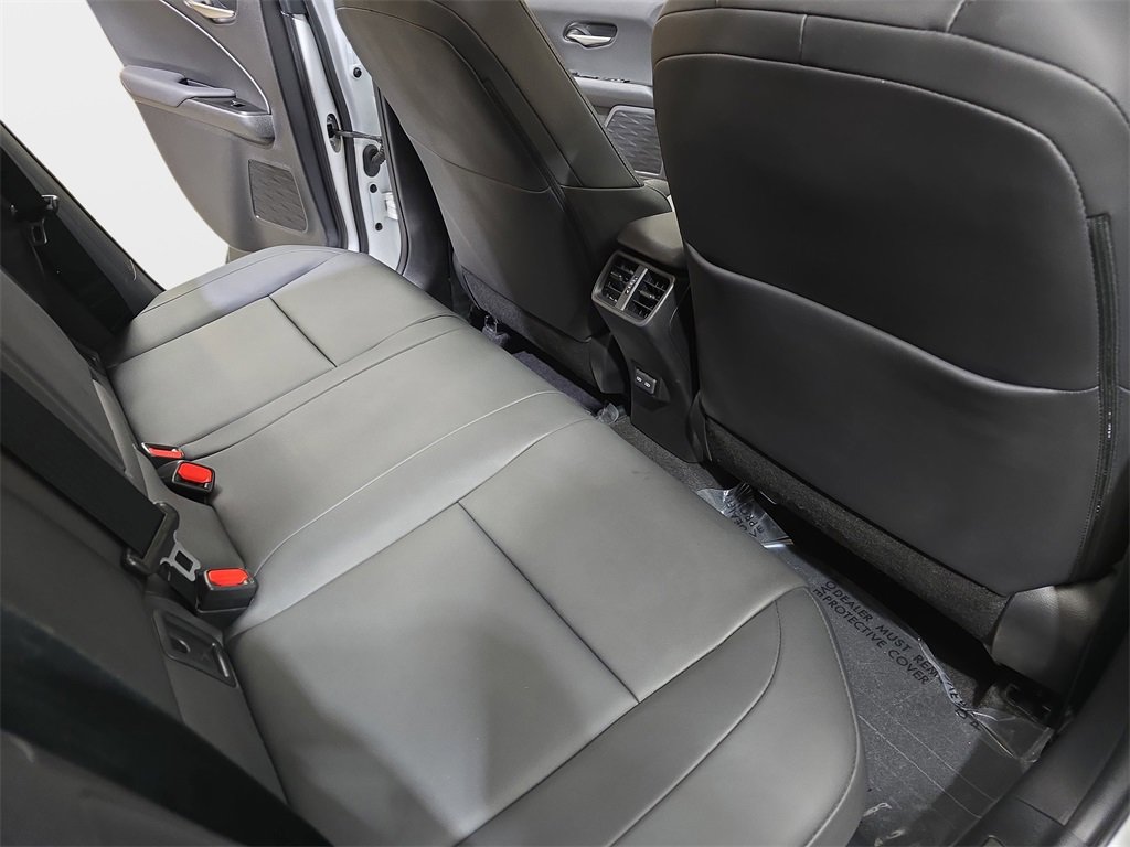 Used 2024 Lexus UX 250h F Sport image 11