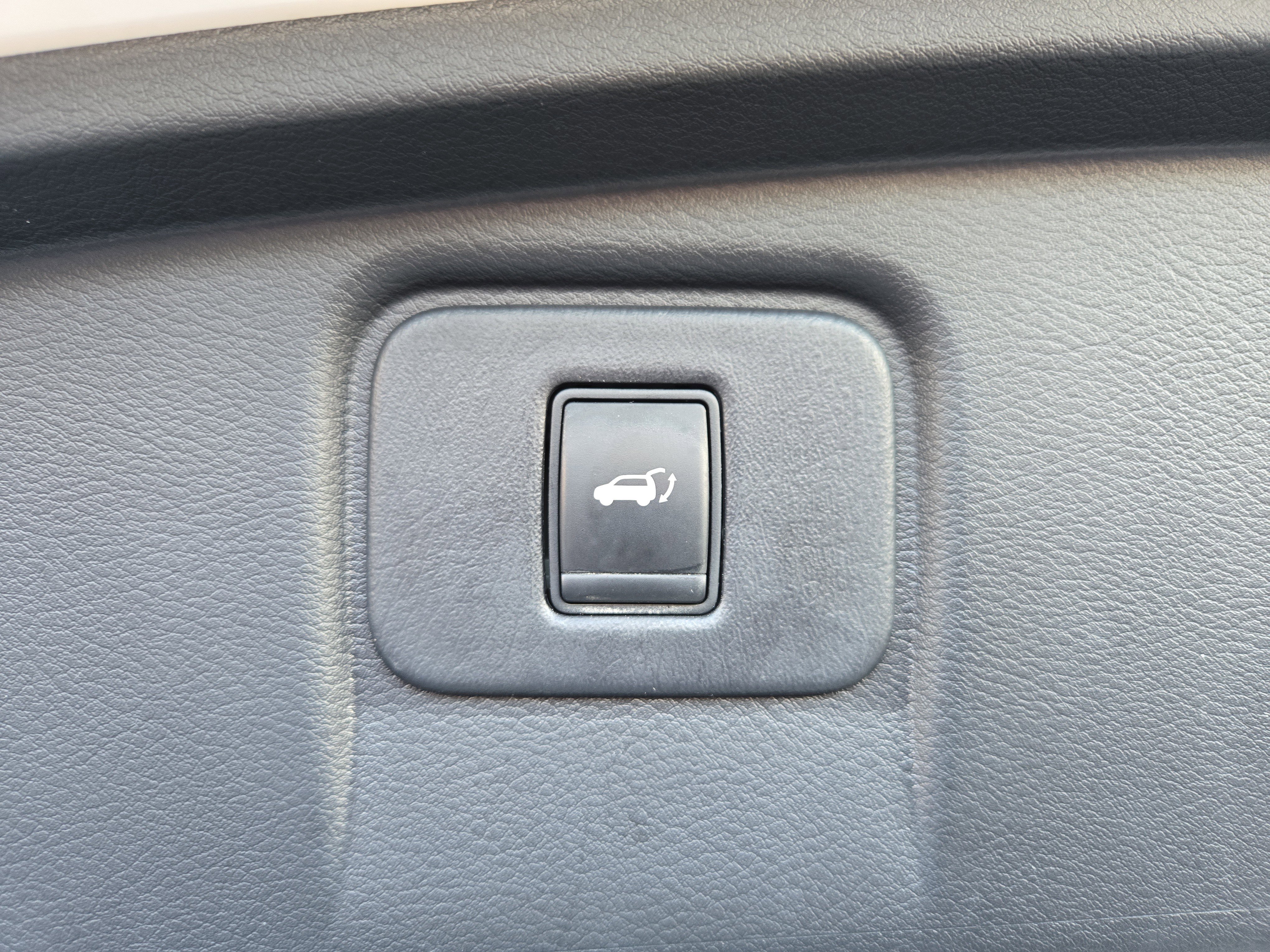 Used 2015 Nissan Murano SL w/ SL Technology Package image 10