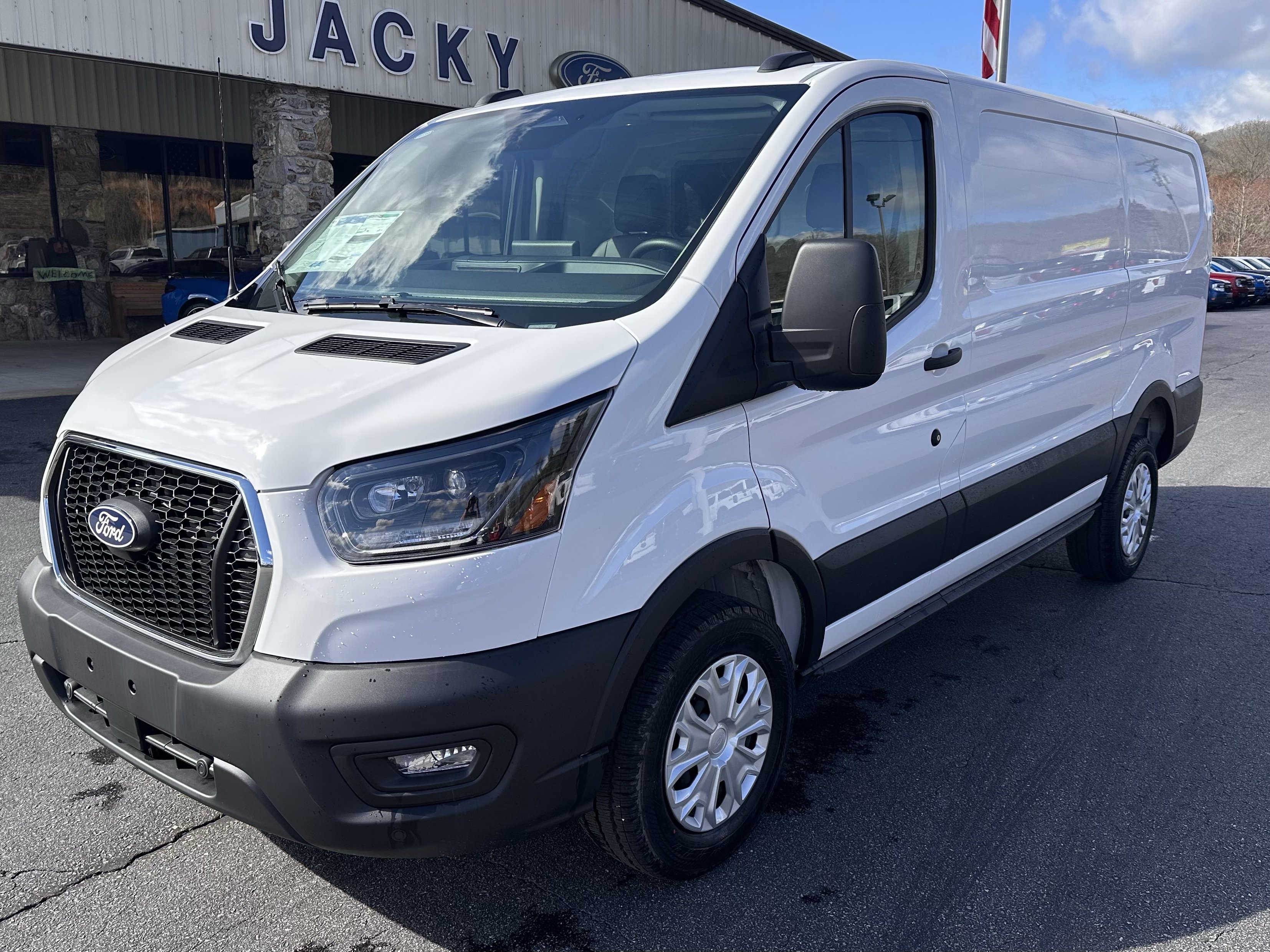 New 2026 Ford Transit 250 XL w/ Exterior Upgrade Package RWD image 2