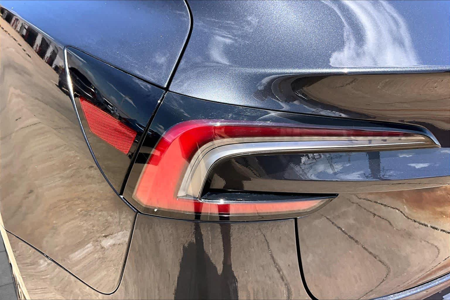 Used 2024 Tesla Model 3 Standard Range RWD image 27