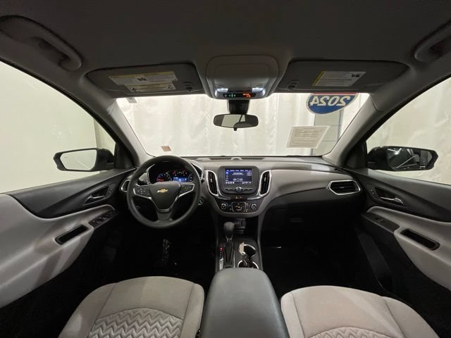 Used 2024 Chevrolet Equinox LS w/ LS Convenience Package FWD image 16