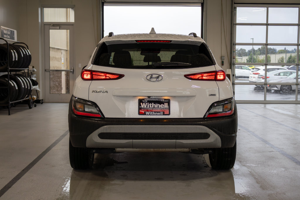 Used 2023 Hyundai Kona SEL w/ Cargo Package AWD/4WD image 8