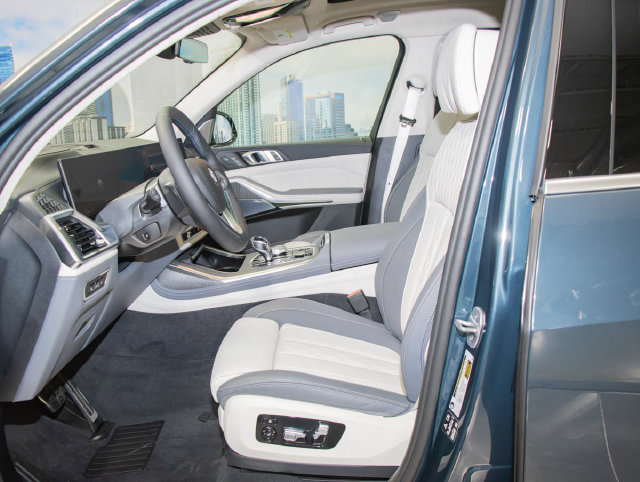 Used 2026 BMW ALPINA XB7 AWD/4WD image 20