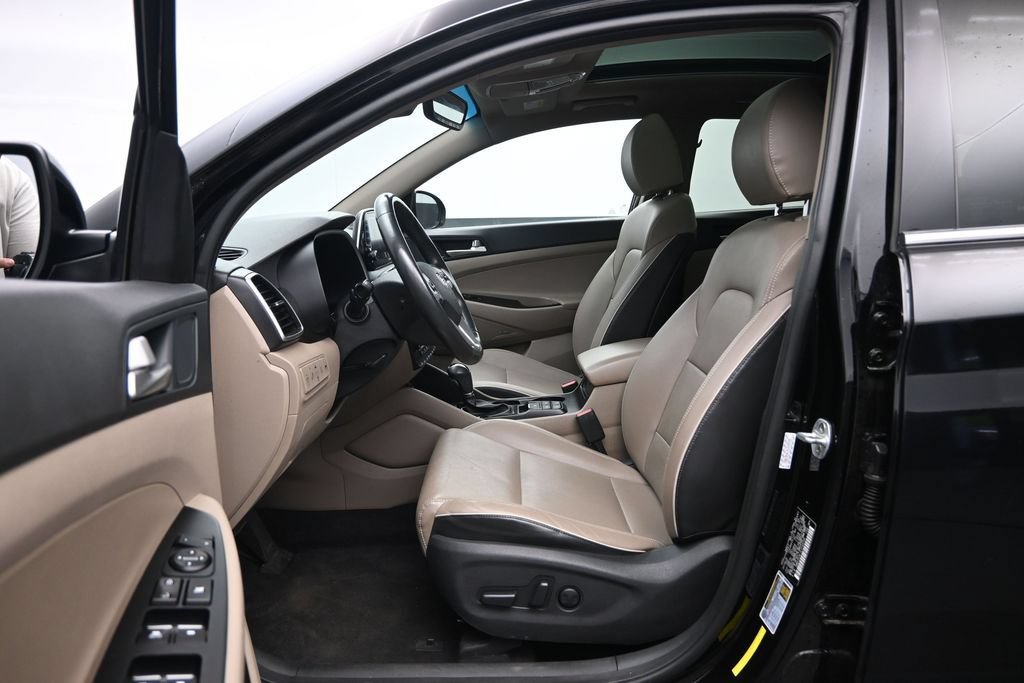 Used 2020 Hyundai Tucson Ultimate w/ Cargo Package AWD/4WD image 24