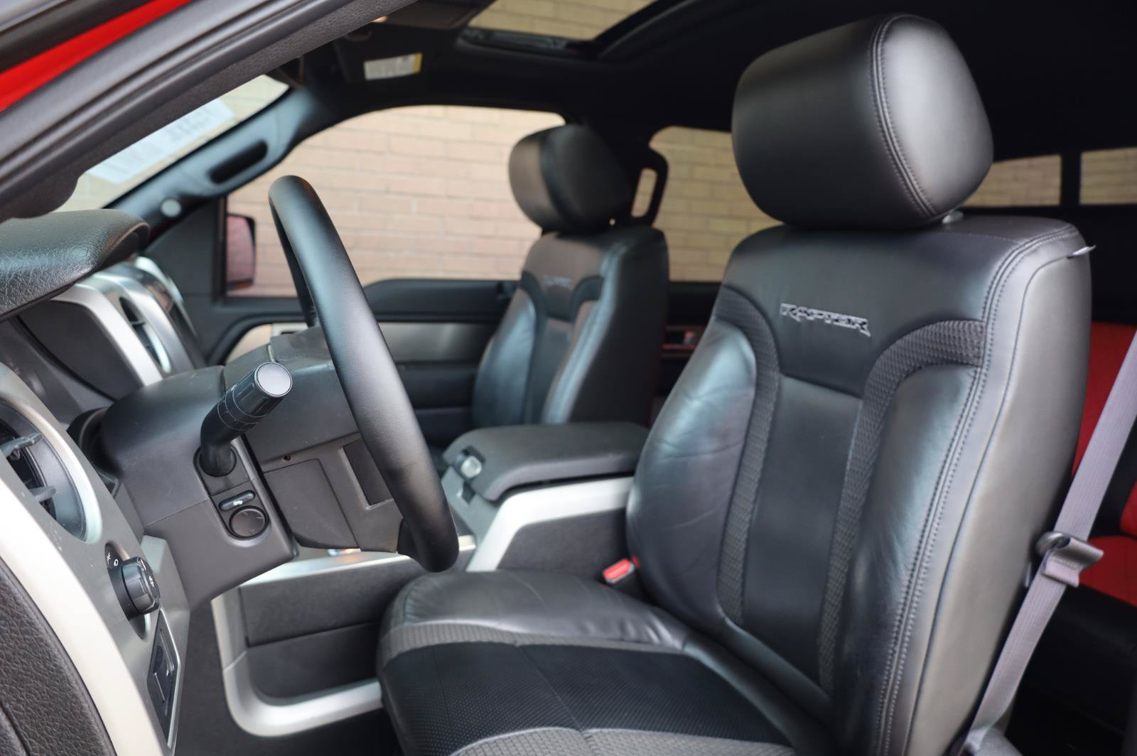 Used 2014 Ford F150 Raptor w/ Equipment Group 801A Luxury AWD/4WD image 13
