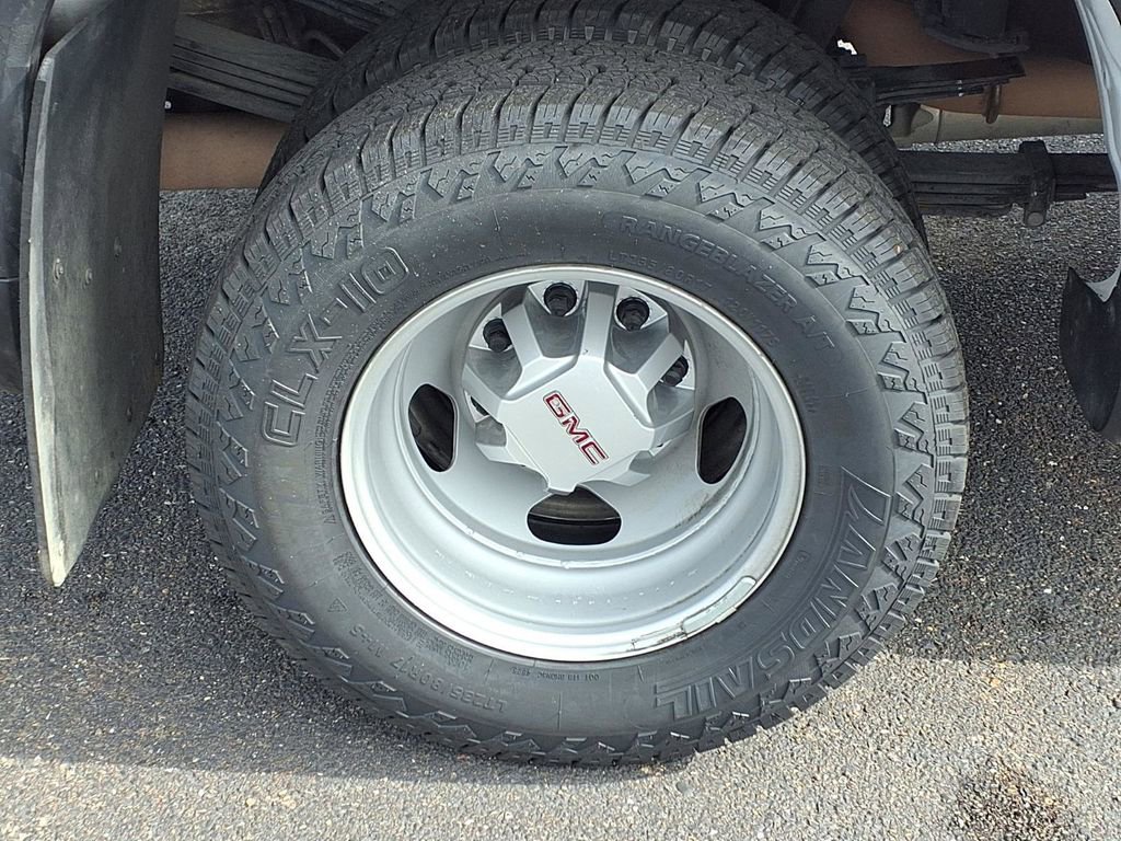 Used 2024 GMC Sierra 3500 Pro image 9