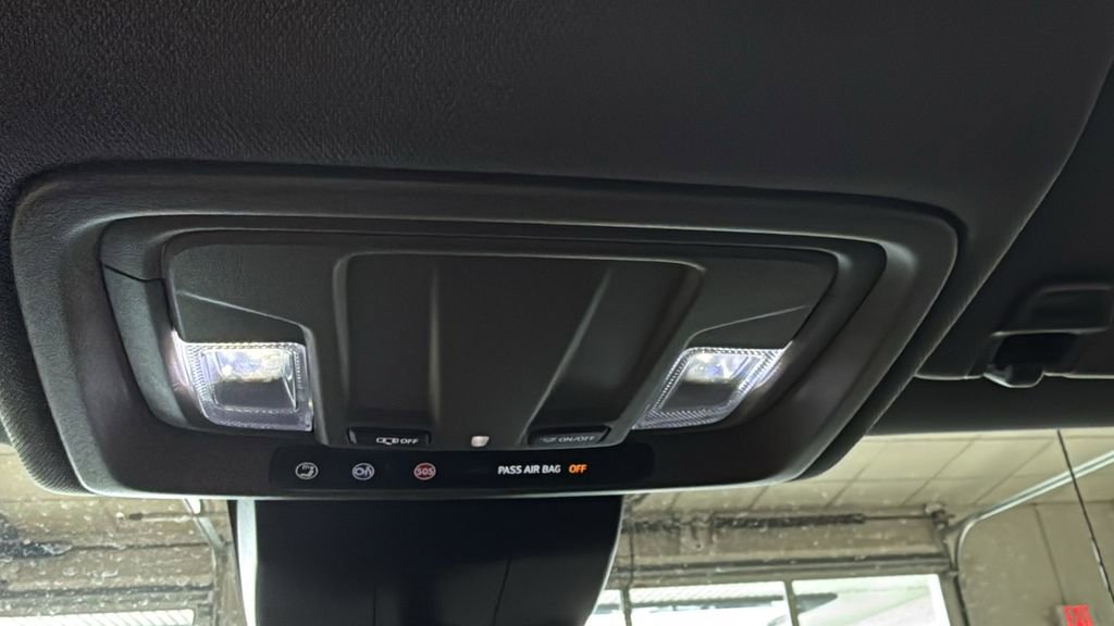 Used 2022 GMC Sierra 1500 Elevation image 33