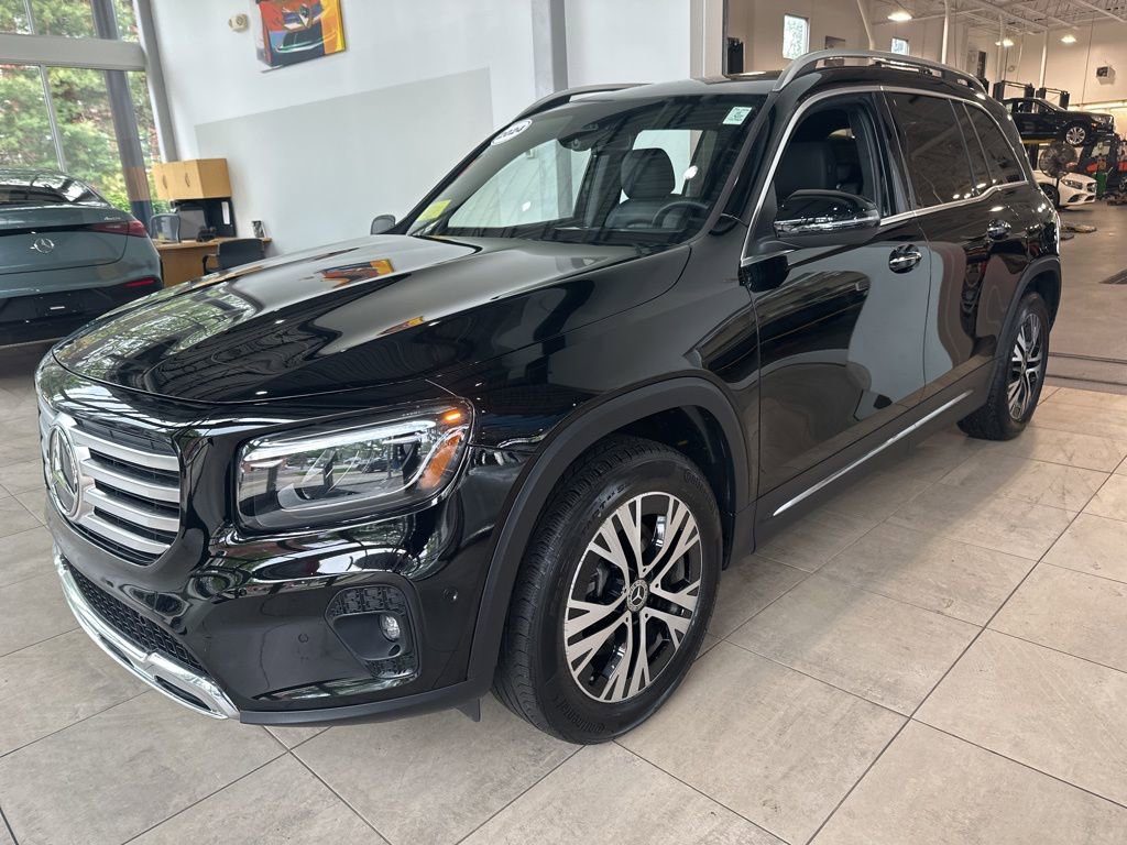 Certified 2024 Mercedes-Benz GLB 250 4MATIC image 3