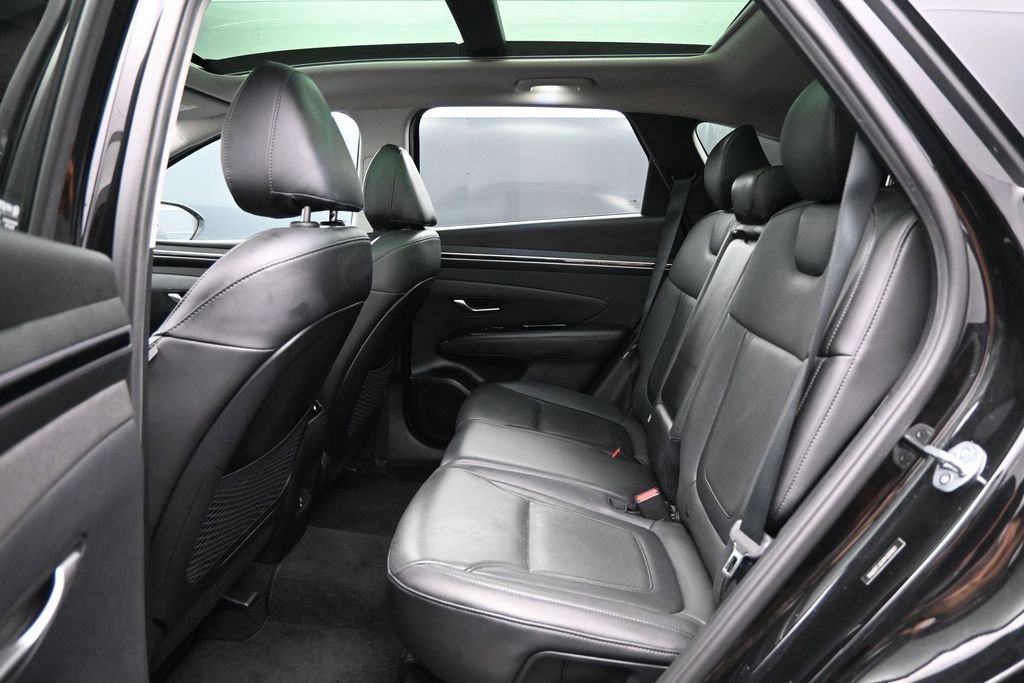 Used 2023 Hyundai Tucson Limited w/ Cargo Package AWD/4WD image 25