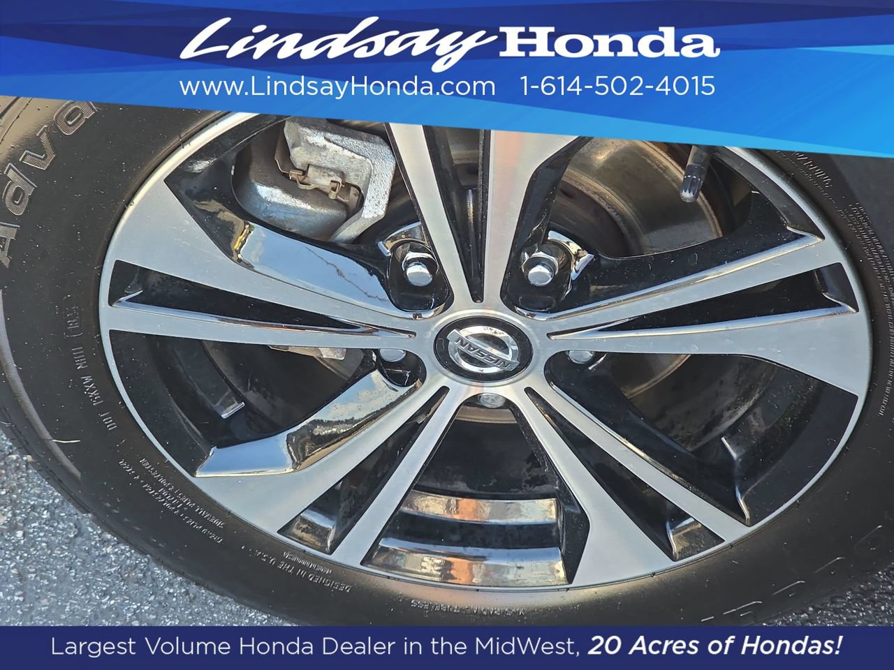 Used 2023 Nissan Sentra SV FWD image 32