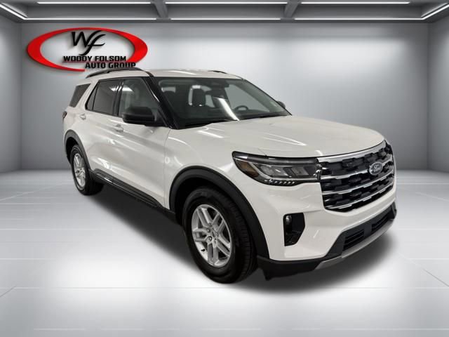 New 2026 Ford Explorer Active image 3