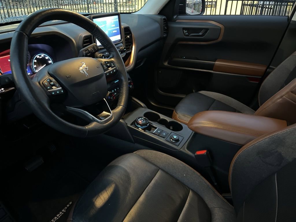 Used 2021 Ford Bronco Sport Outer Banks w/ Outer Banks Package image 19