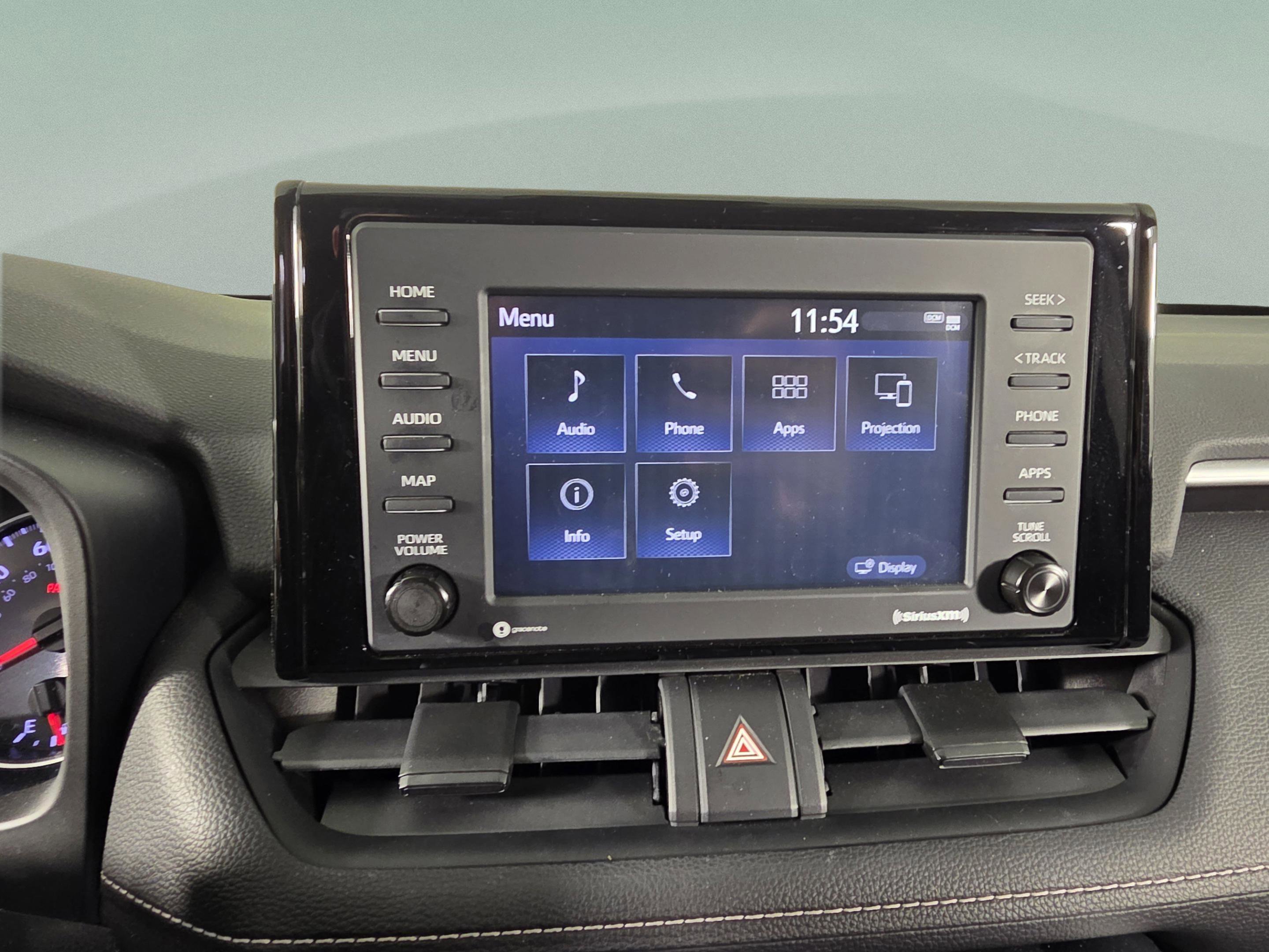 Used 2021 Toyota RAV4 XLE image 19