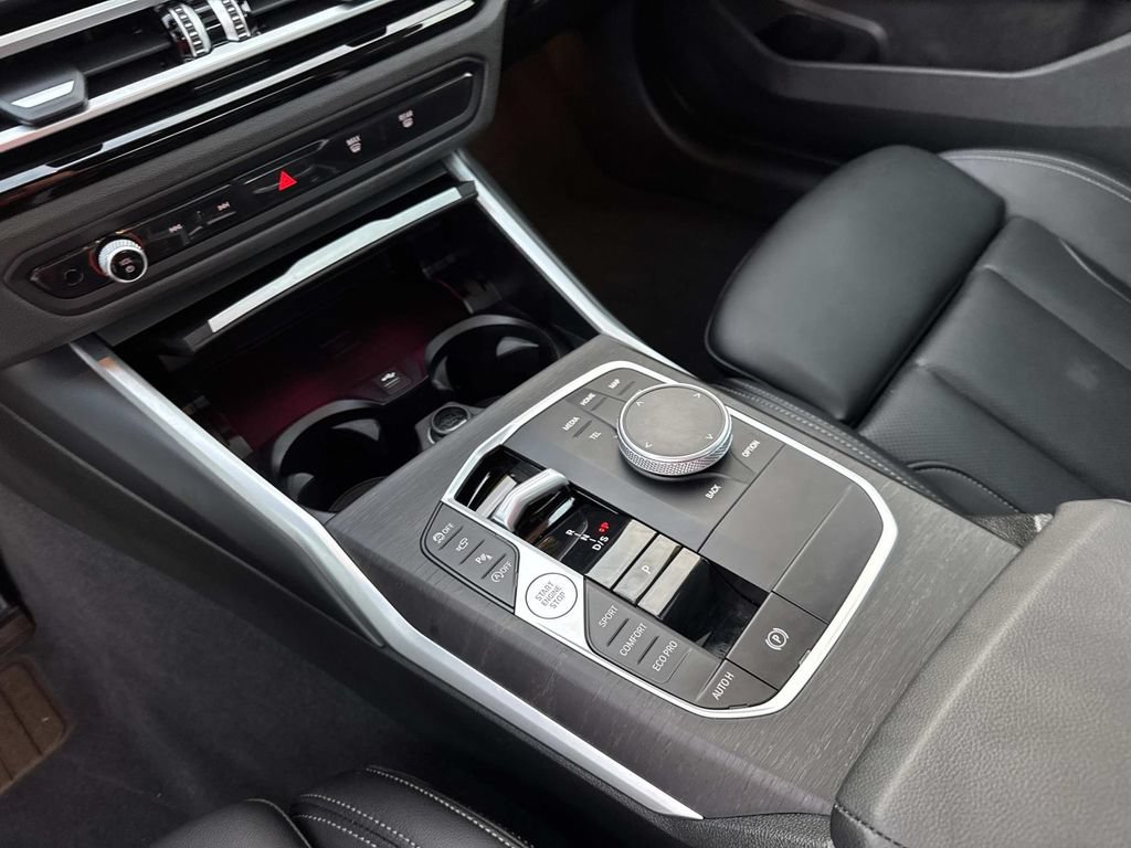 Used 2024 BMW 330i Sedan RWD image 29