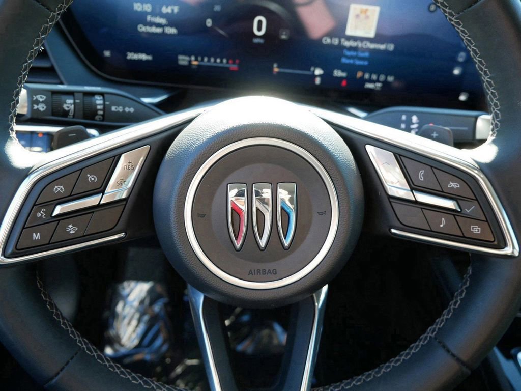 Used 2024 Buick Envision Preferred image 20