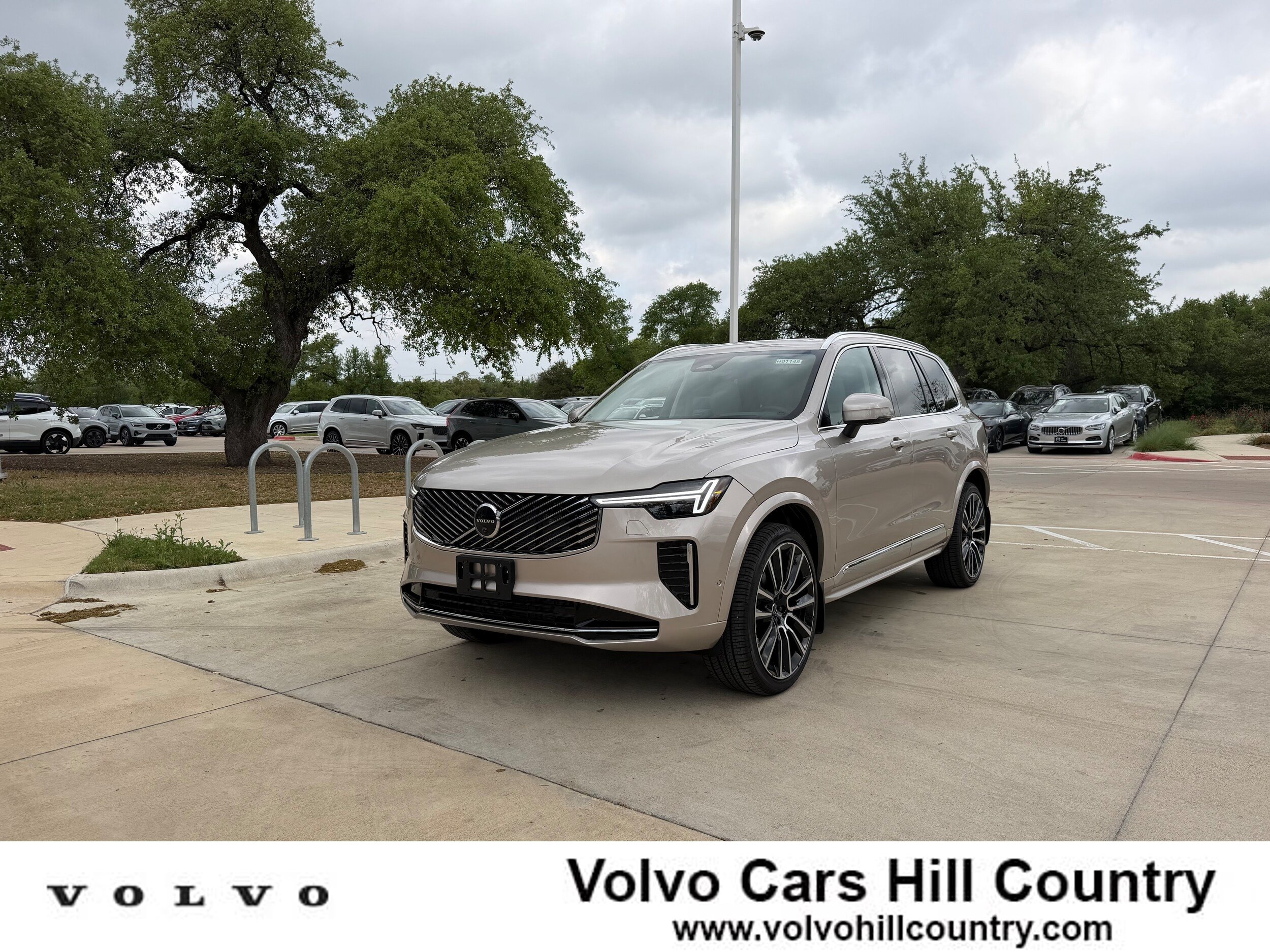 New 2026 Volvo XC90 B5 Ultra w/ Lounge Package