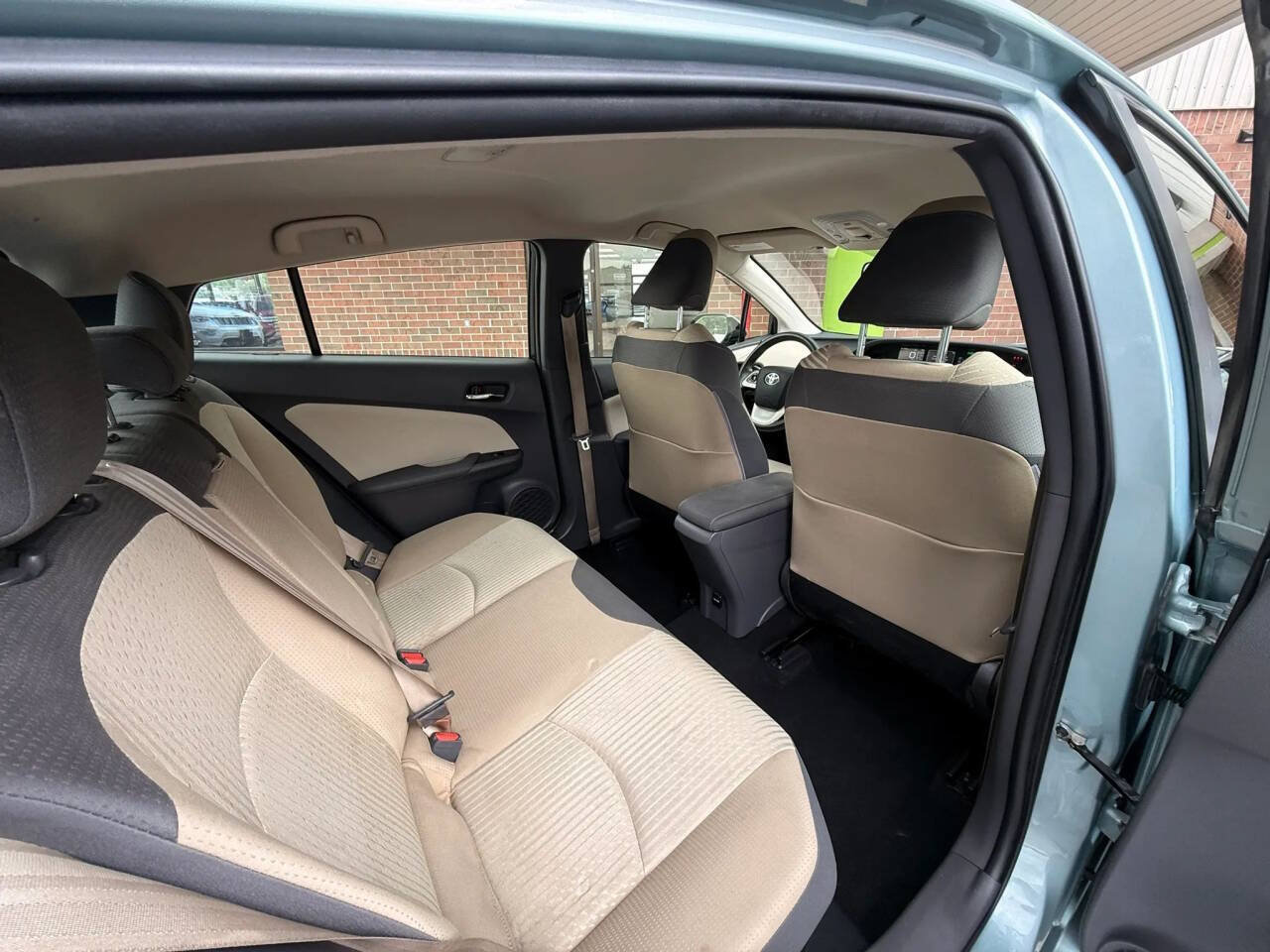 Used 2018 Toyota Prius Two w/ Prius Two Safety Plus Package FWD image 11