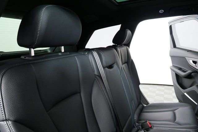 New 2026 Audi Q7 2.0T Premium Plus AWD/4WD image 24