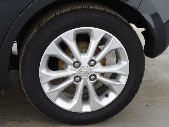 Used 2021 Chevrolet Spark LT image 41