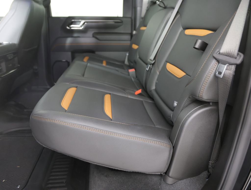 Certified 2025 GMC Sierra 2500 AT4 w/ Max Trailering Package image 2