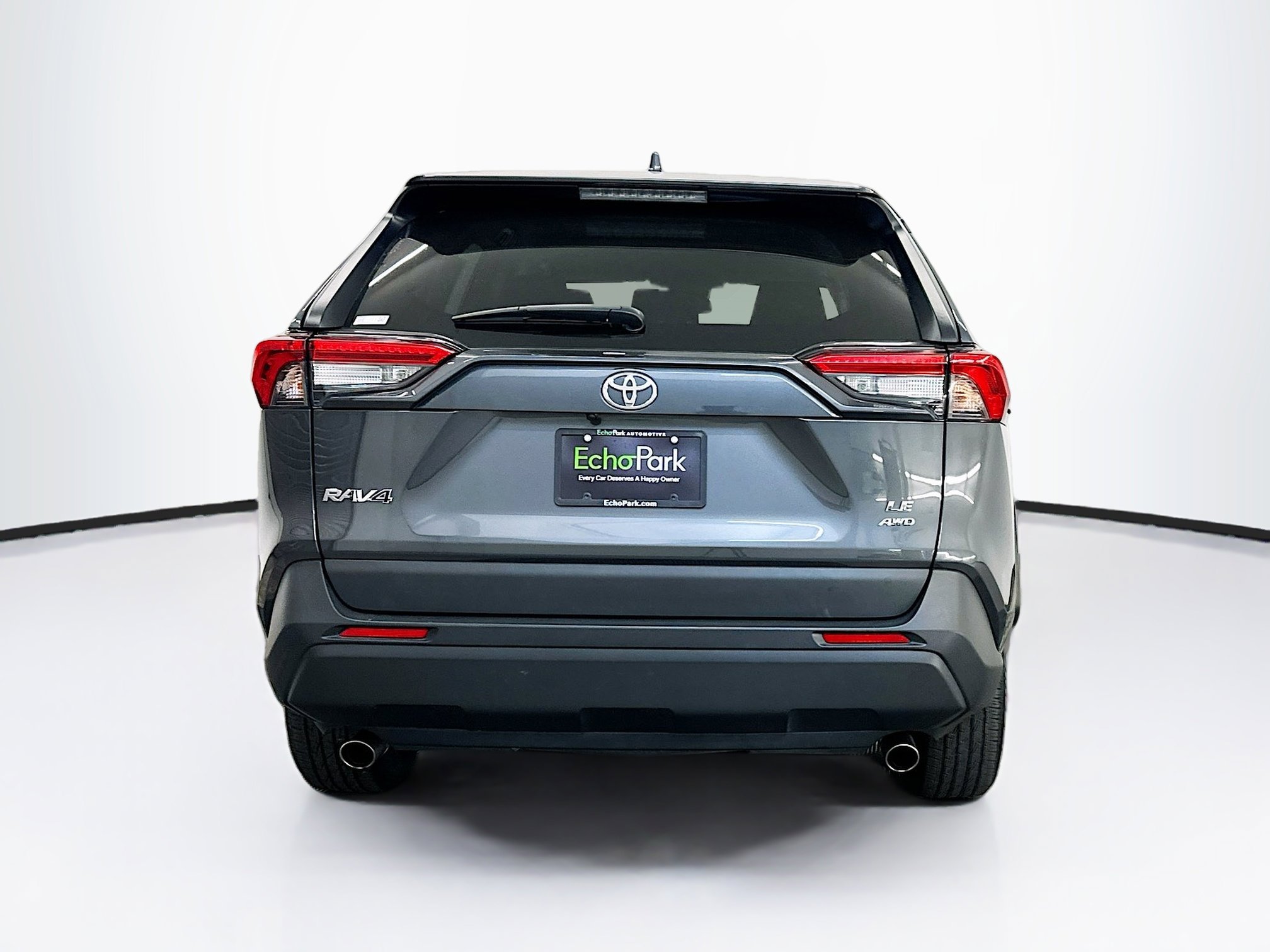 Used 2024 Toyota RAV4 LE image 5