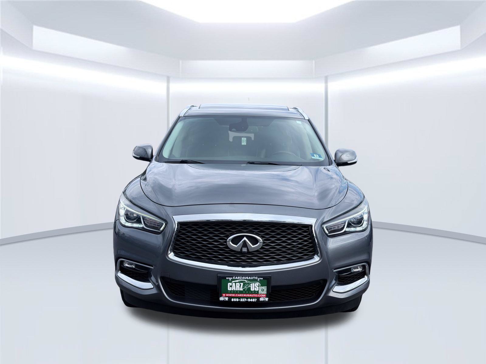 Used 2019 INFINITI QX60 Luxe w/ Essential Package AWD/4WD image 2