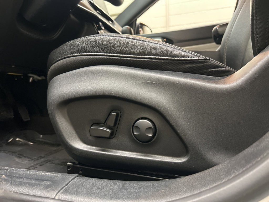 Used 2024 Jeep Compass Limited image 27