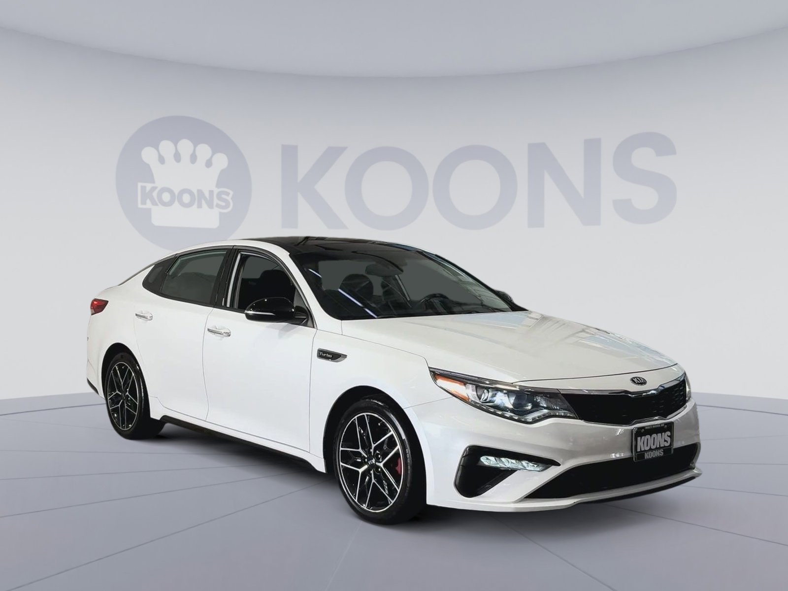 Used 2020 Kia Optima SX image 2
