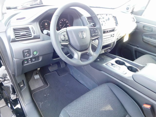 New 2026 Honda Ridgeline Sport image 17