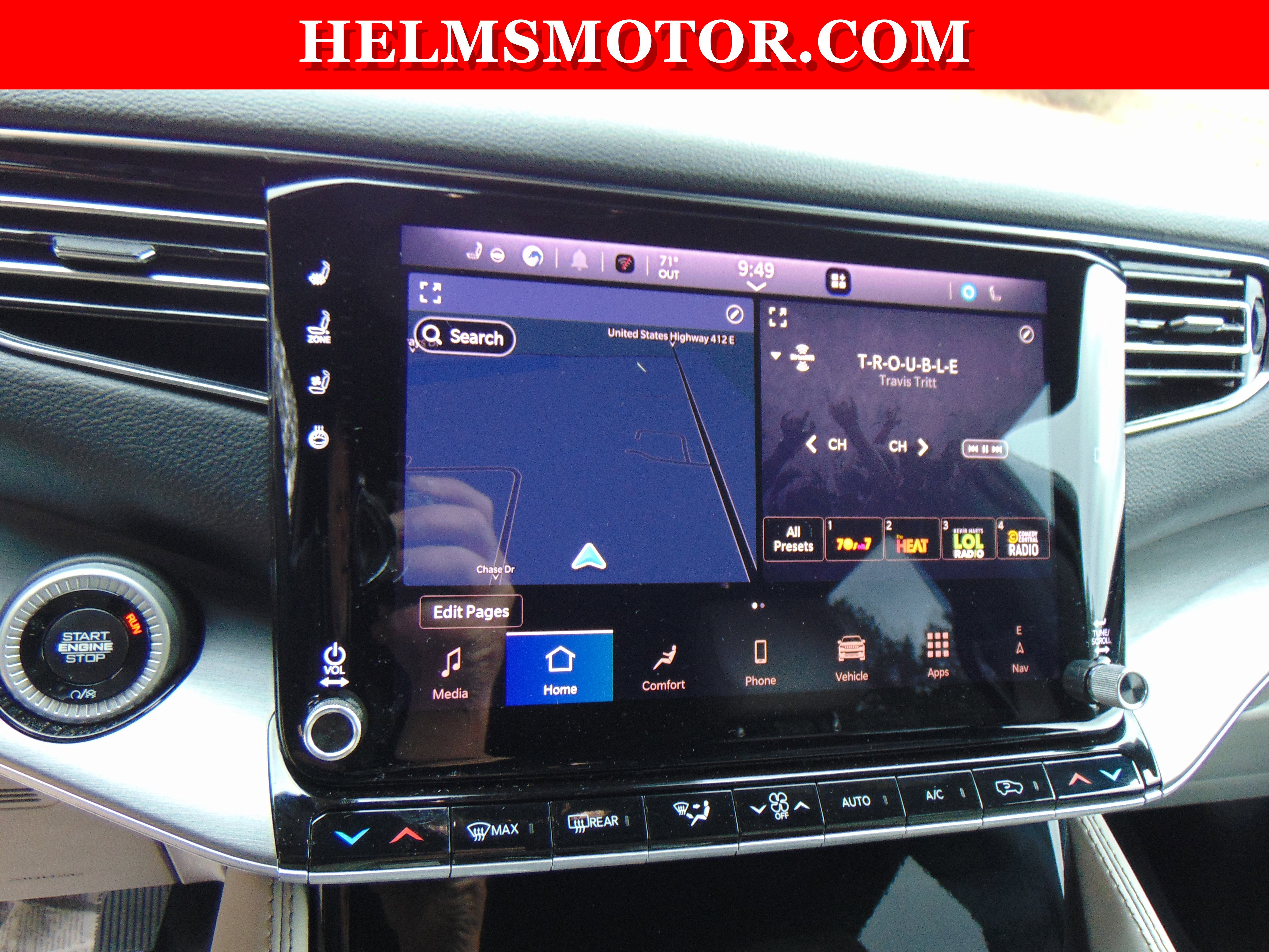 Certified 2025 Jeep Wagoneer 4WD image 32