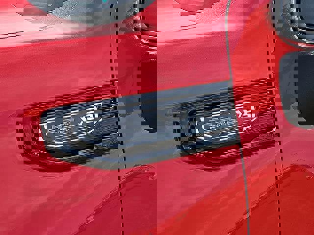 New 2026 GMC Sierra 1500 Elevation image 9