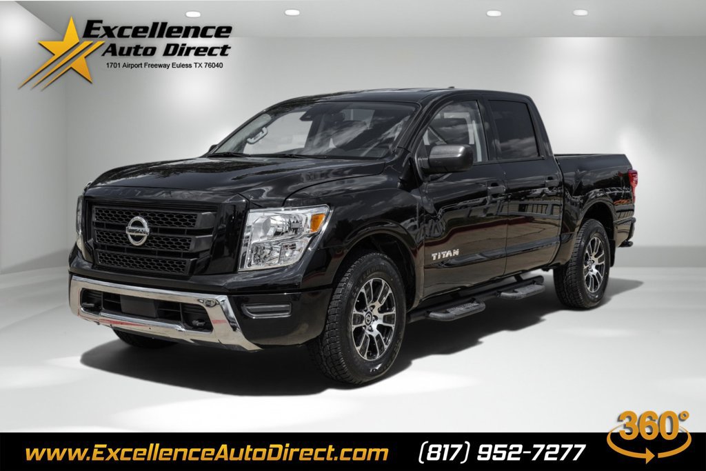 Used 2022 Nissan Titan SV w/ Accessory Utility Package AWD/4WD image 1