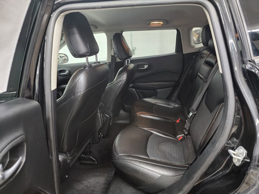 Used 2019 Jeep Compass Latitude image 23