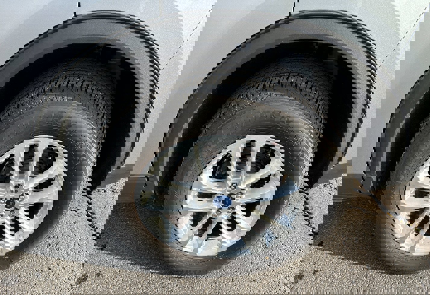 Used 2022 Ford Escape SE w/ Cold Weather Package image 7