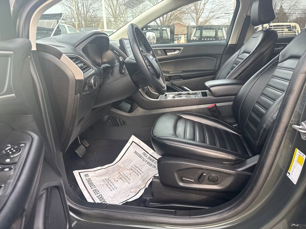 Used 2024 Ford Edge SEL w/ Convenience Package image 18