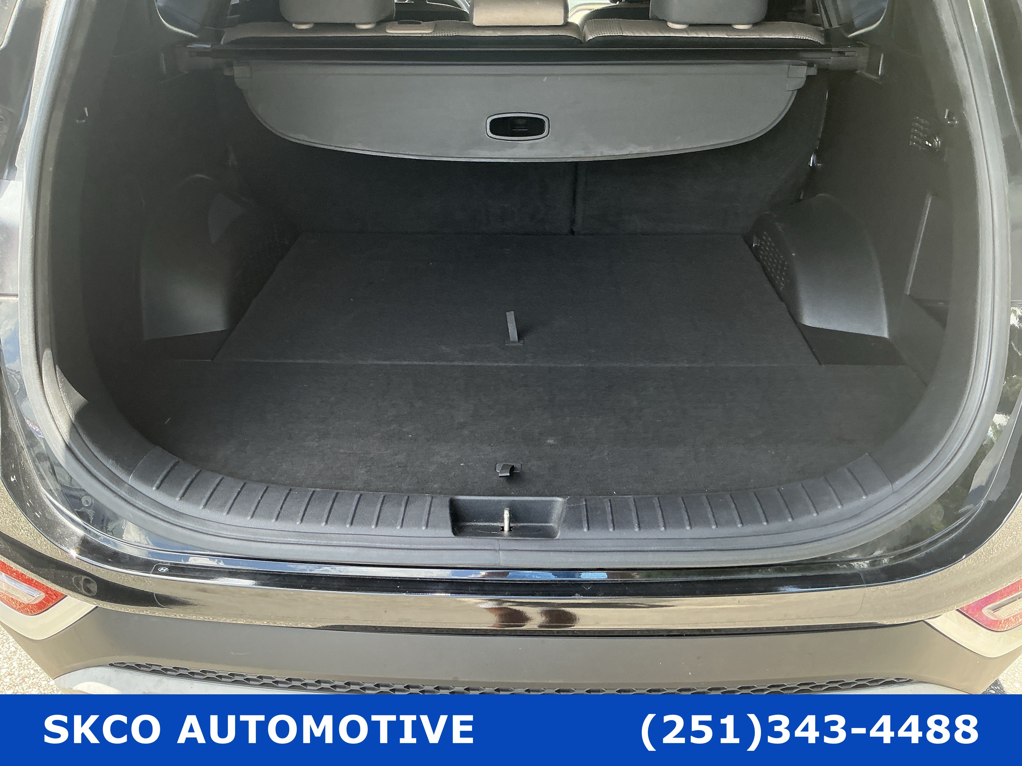 Used 2020 Hyundai Santa Fe SE FWD image 21