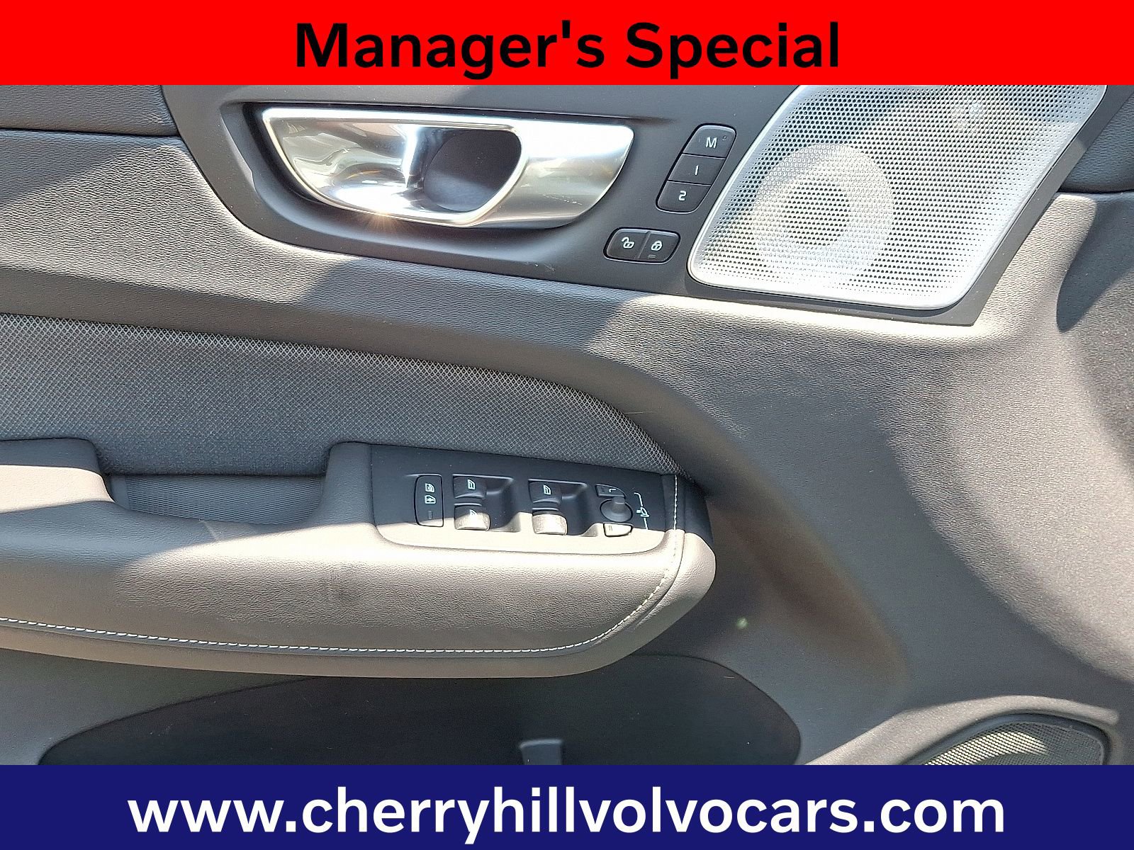 Certified 2025 Volvo XC60 T8 Polestar w/ Protection Package Premier image 13